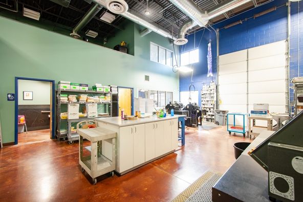 Owner User Office Warehouse: 6531 S Cottonwood St, Salt Lake City, UT 84107